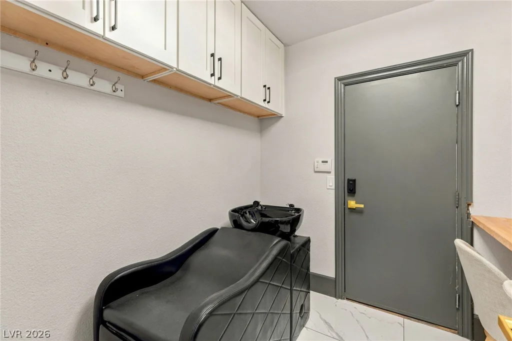 9498 Malasana, Las Vegas, NV 89147
