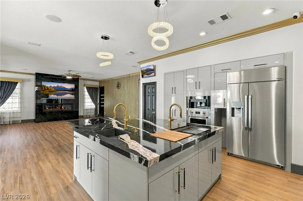 9498 Malasana, Las Vegas, NV 89147