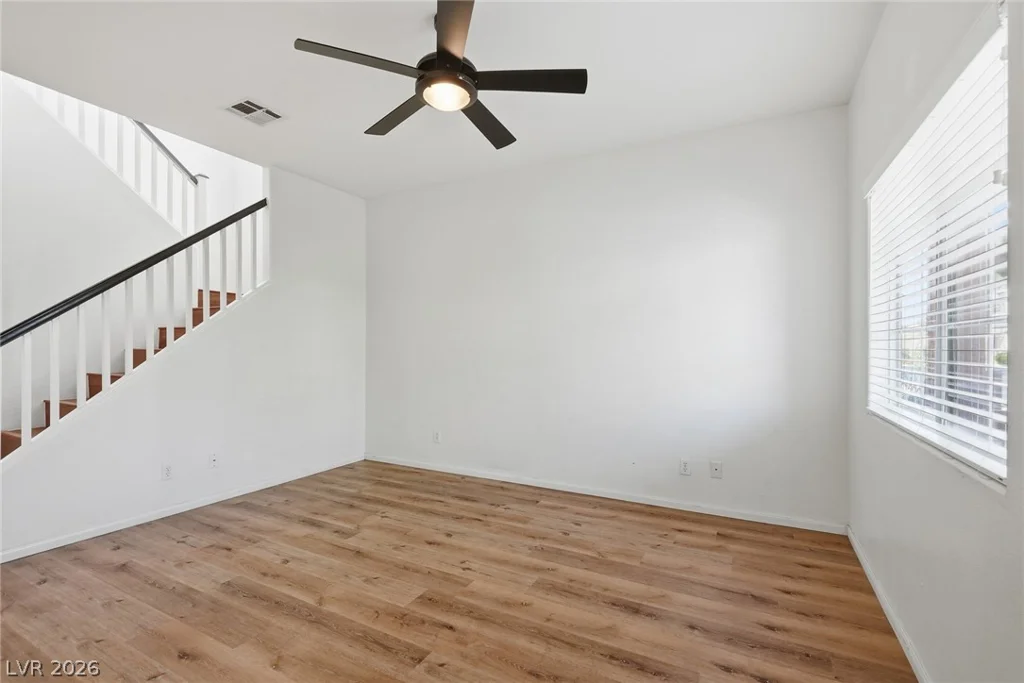 6335 Cheval Lake, Las Vegas, NV 89148