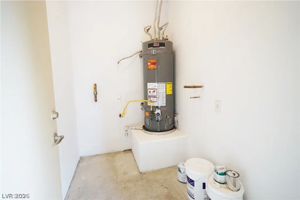 8324 Charleston, Las Vegas, NV 89117