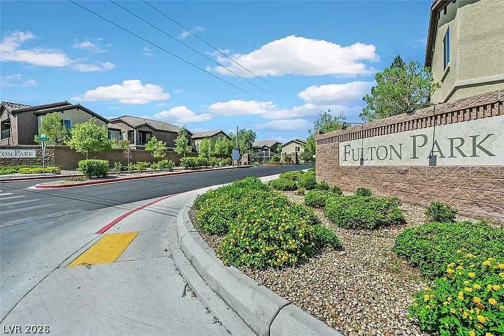 8324 Charleston, Las Vegas, NV 89117
