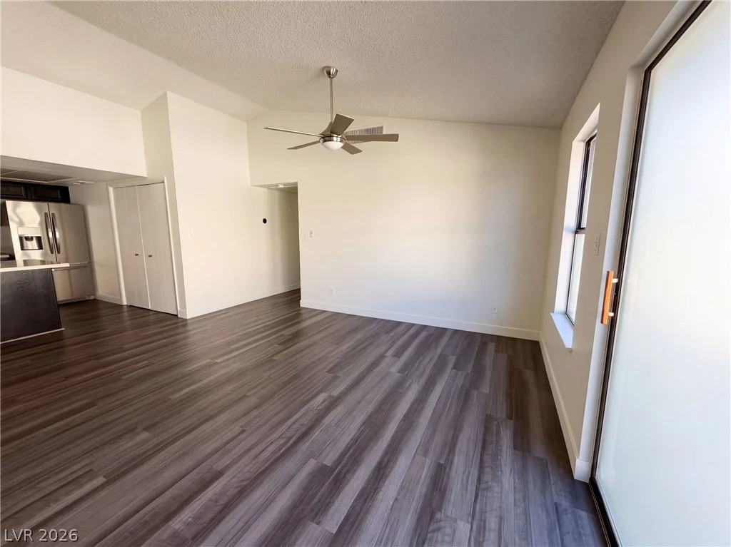 3924 Applecrest, Las Vegas, NV 89108