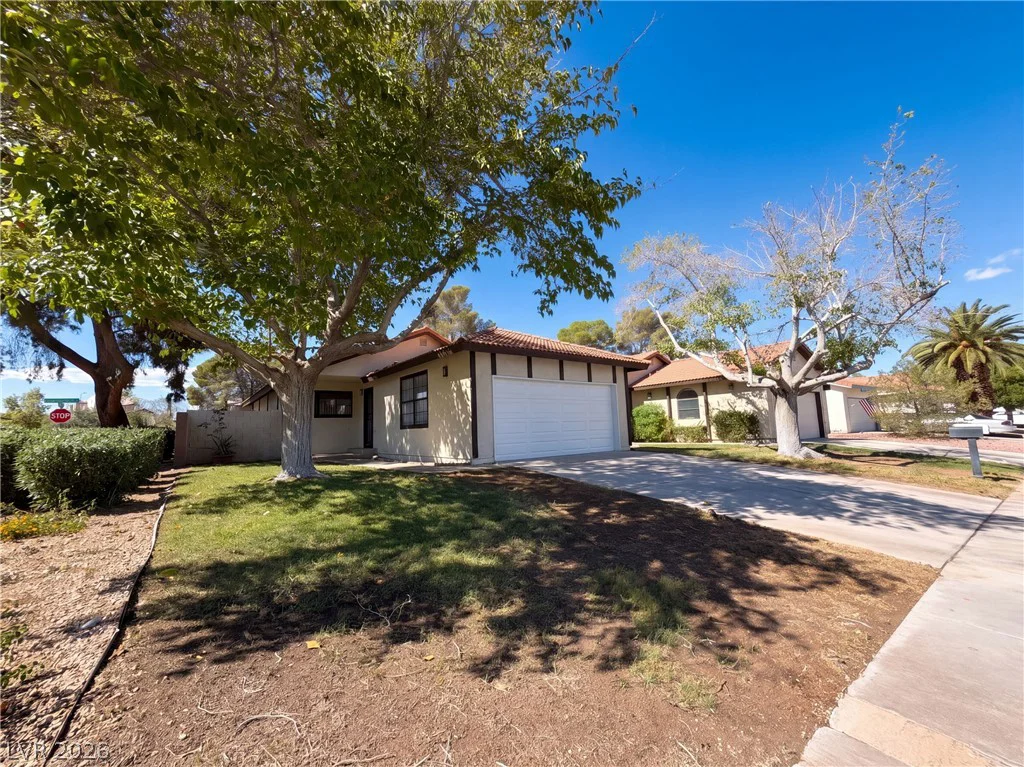 3924 Applecrest, Las Vegas, NV 89108