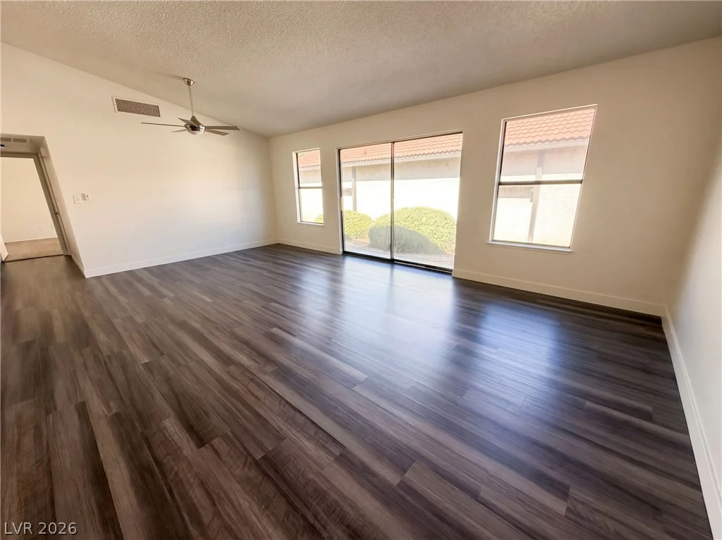 3924 Applecrest, Las Vegas, NV 89108