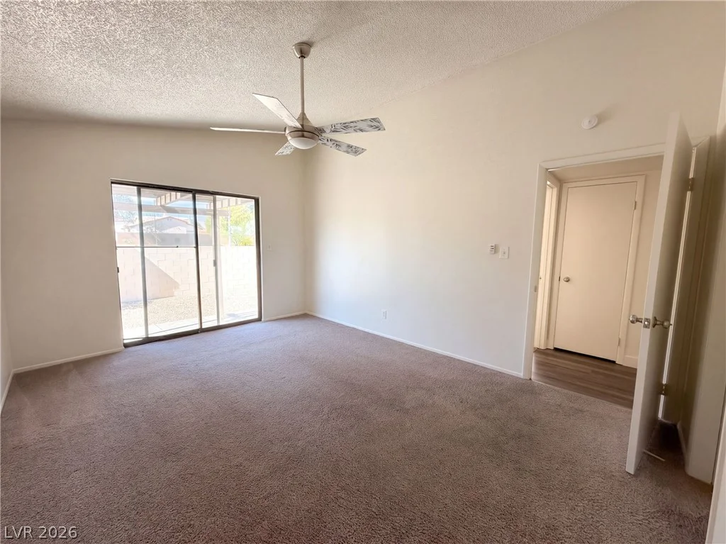 3924 Applecrest, Las Vegas, NV 89108