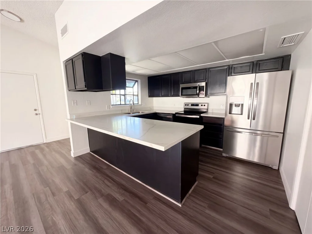 3924 Applecrest, Las Vegas, NV 89108