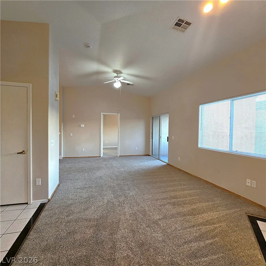 8725 Flamingo, Las Vegas, NV 89147