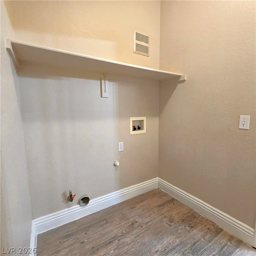 8725 Flamingo, Las Vegas, NV 89147