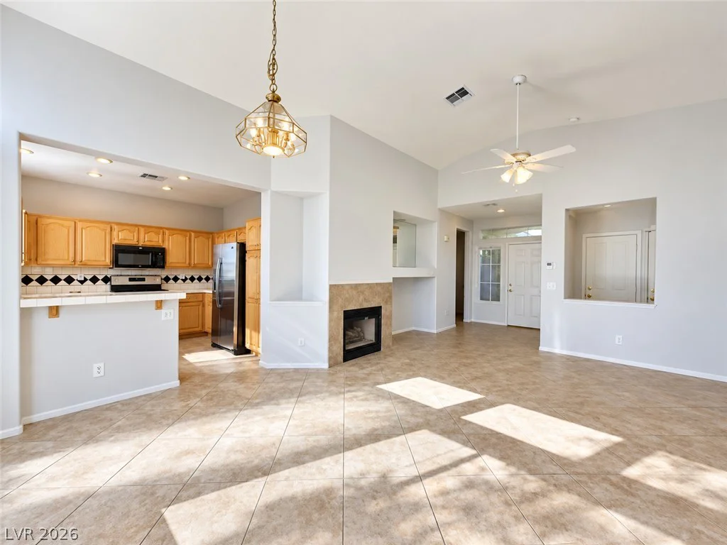 1504 Remembrance Hill, Las Vegas, NV 89144