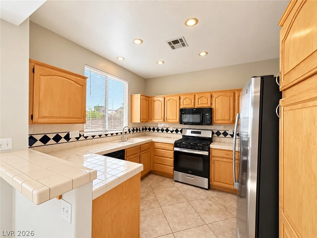 1504 Remembrance Hill, Las Vegas, NV 89144