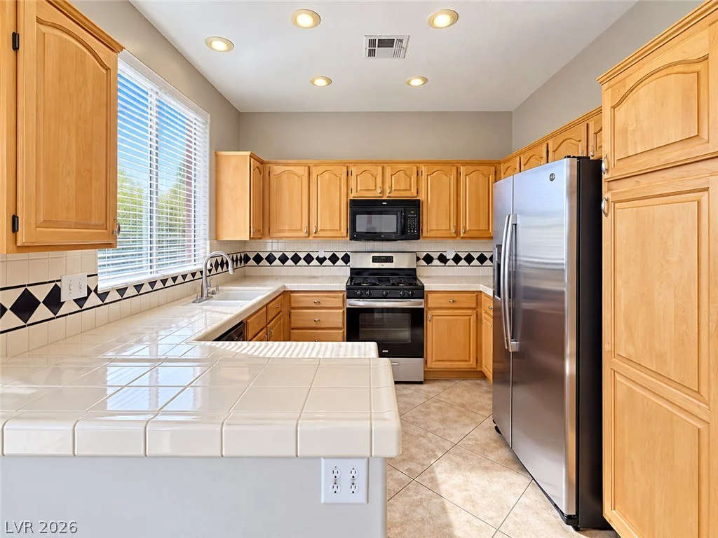 1504 Remembrance Hill, Las Vegas, NV 89144
