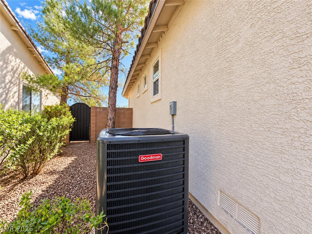 1504 Remembrance Hill, Las Vegas, NV 89144
