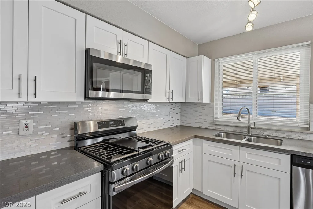 402 Ash, Henderson, NV 89015