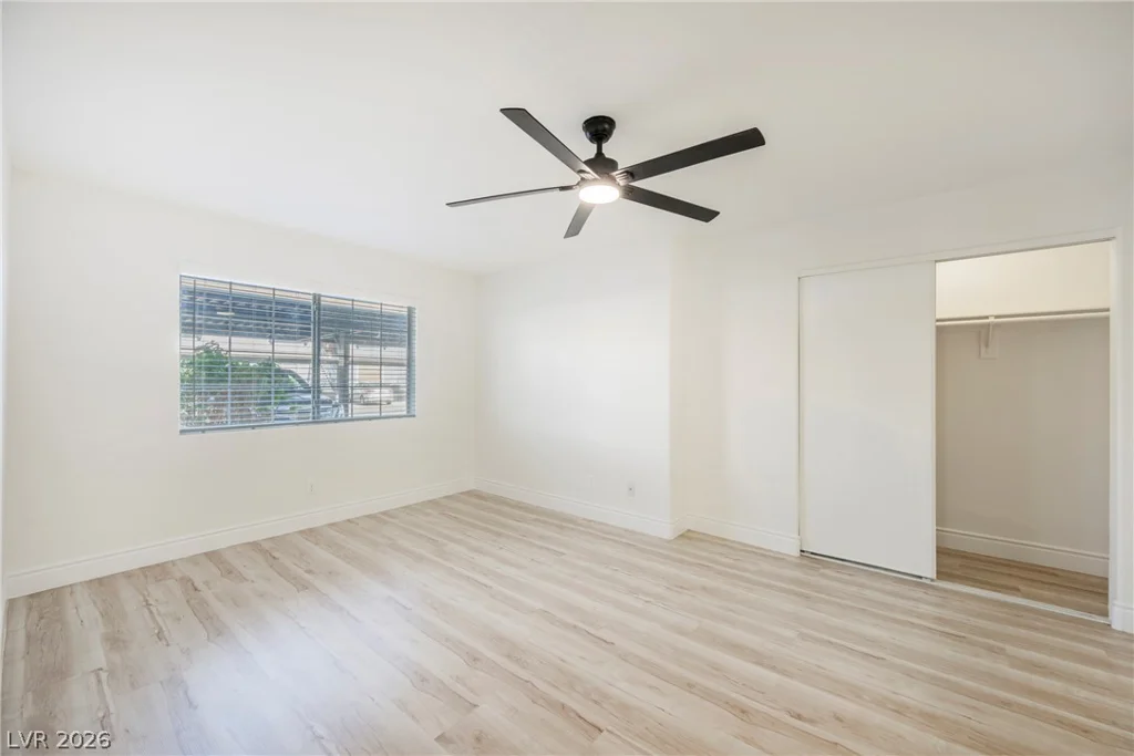 5330 Duralite, Las Vegas, NV 89122