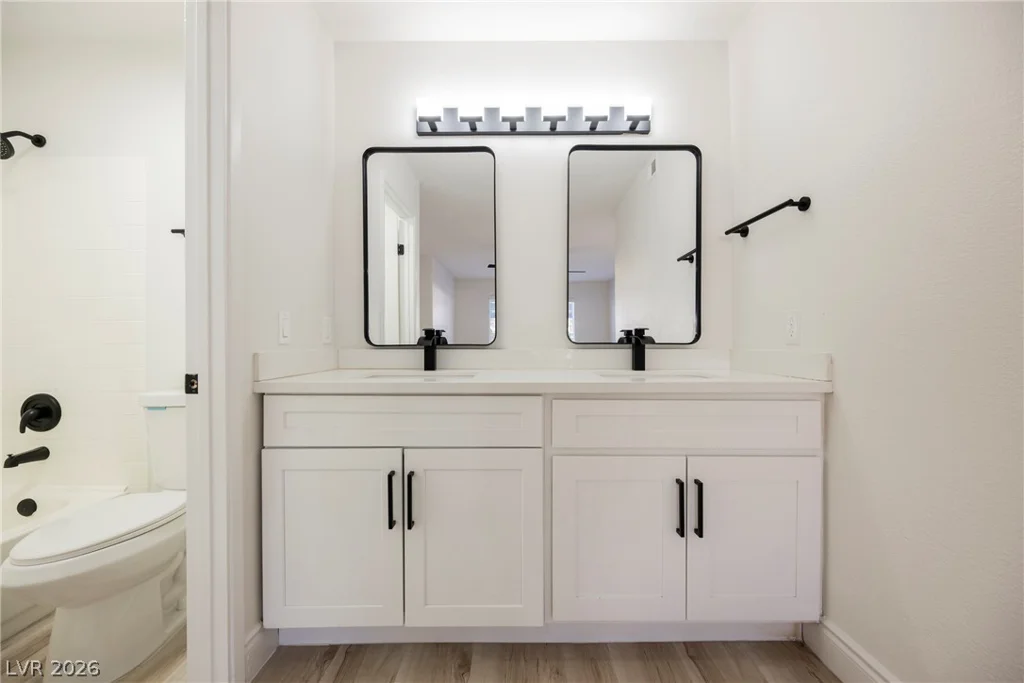 5330 Duralite, Las Vegas, NV 89122