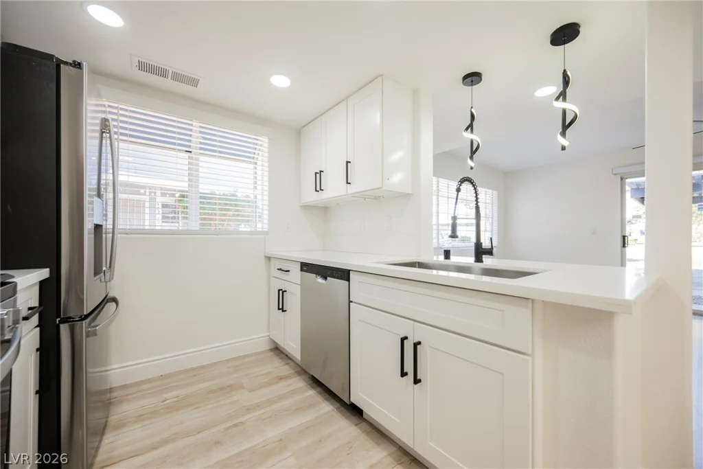5330 Duralite, Las Vegas, NV 89122