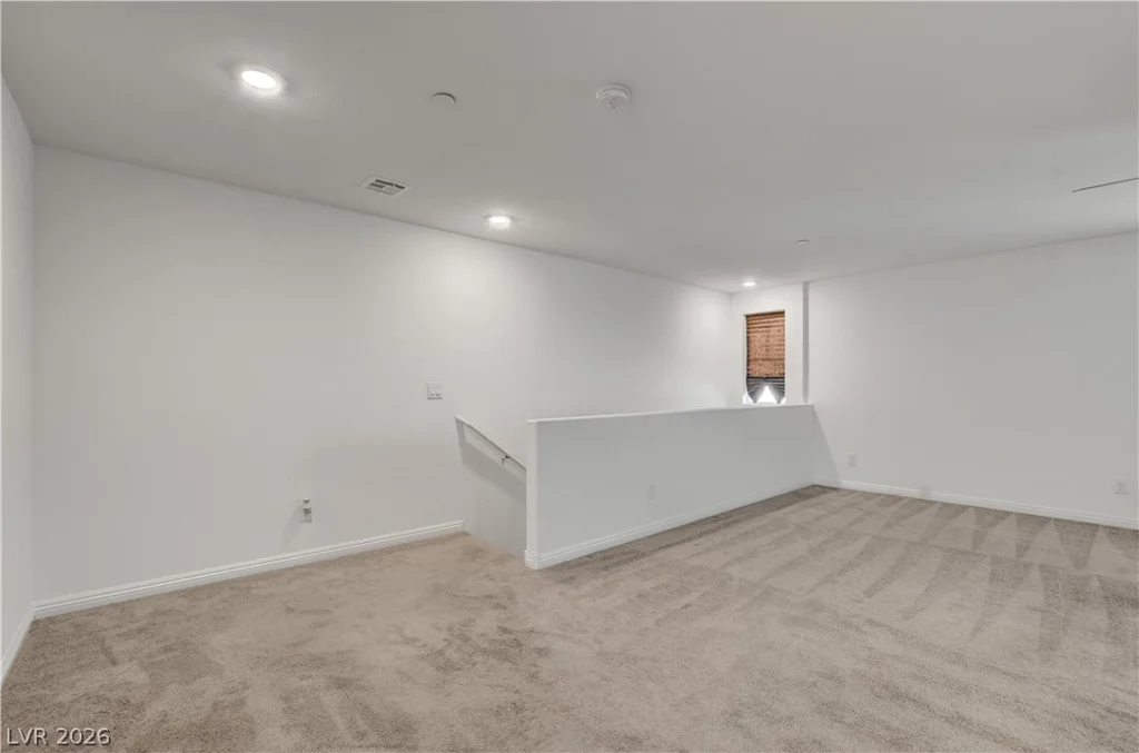 5226 Steep Cliffs, Las Vegas, NV 89115