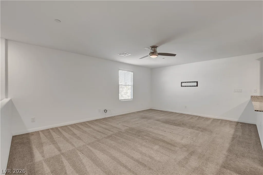 5226 Steep Cliffs, Las Vegas, NV 89115
