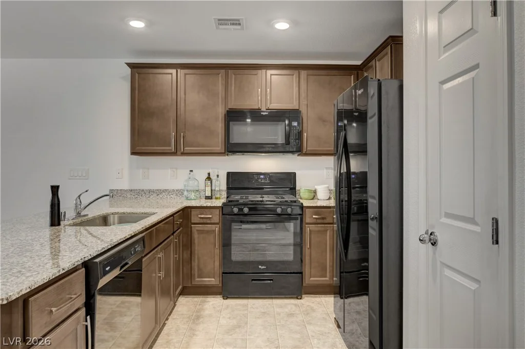 5226 Steep Cliffs, Las Vegas, NV 89115