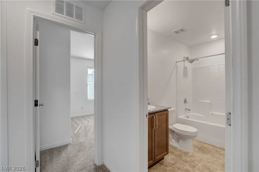 5226 Steep Cliffs, Las Vegas, NV 89115