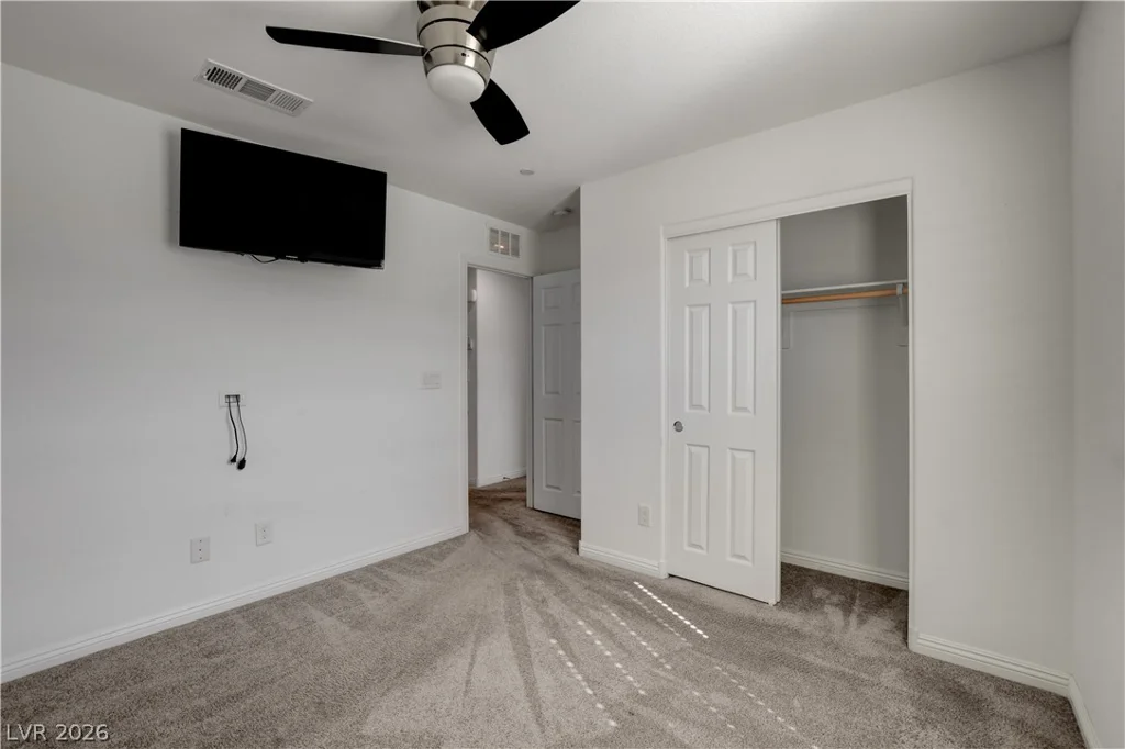 5226 Steep Cliffs, Las Vegas, NV 89115