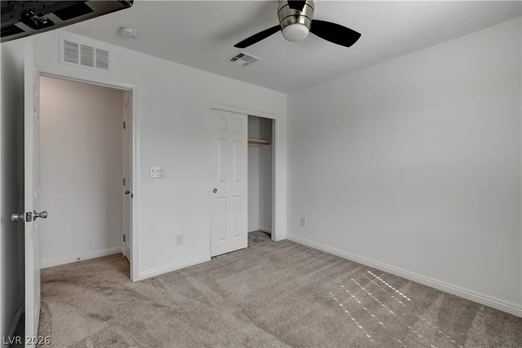 5226 Steep Cliffs, Las Vegas, NV 89115