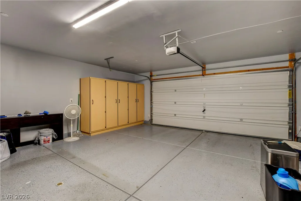 5226 Steep Cliffs, Las Vegas, NV 89115