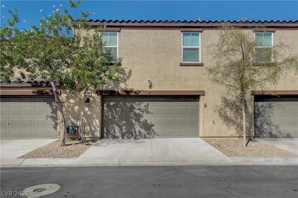 5226 Steep Cliffs, Las Vegas, NV 89115