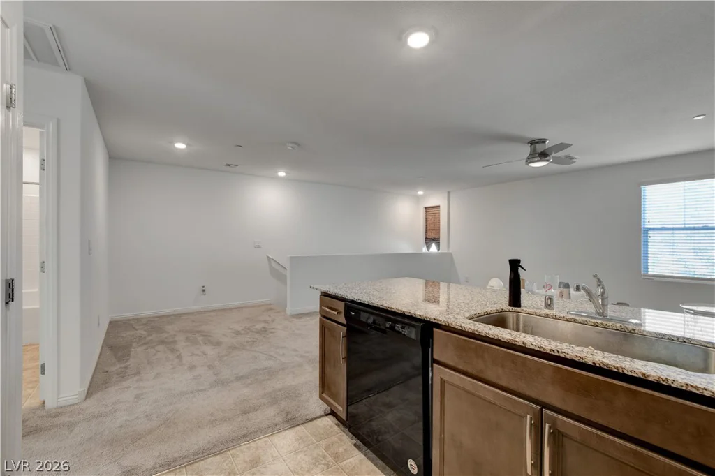 5226 Steep Cliffs, Las Vegas, NV 89115
