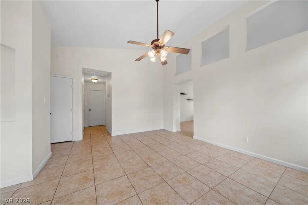 7700 Beach Falls, Las Vegas, NV 89149