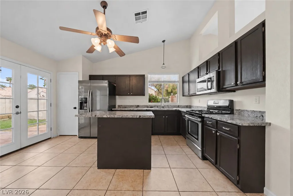 7700 Beach Falls, Las Vegas, NV 89149