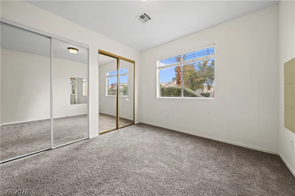 7700 Beach Falls, Las Vegas, NV 89149