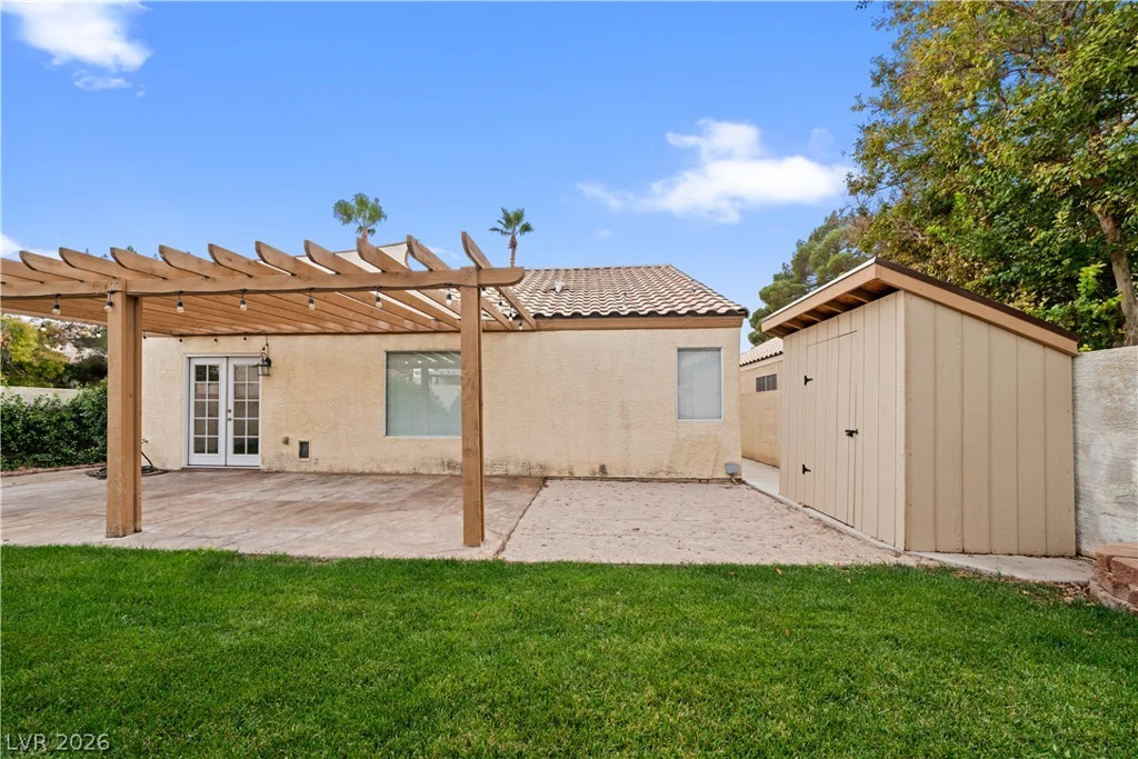 7700 Beach Falls, Las Vegas, NV 89149