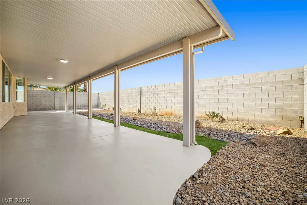 9205 Edgeworth, Las Vegas, NV 89123