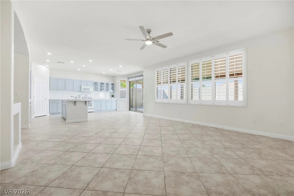 9205 Edgeworth, Las Vegas, NV 89123