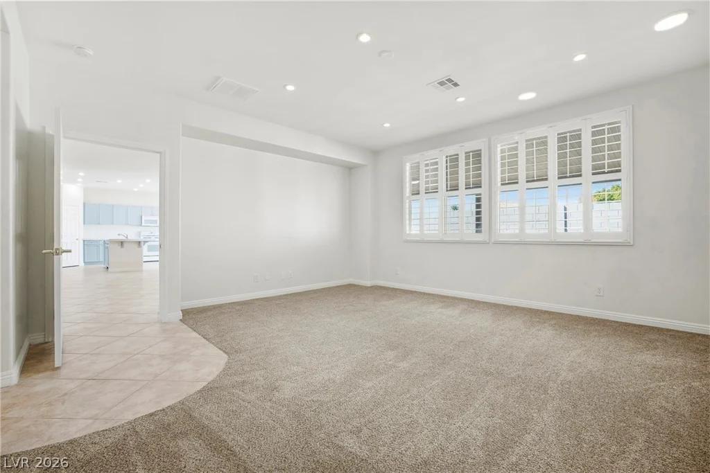 9205 Edgeworth, Las Vegas, NV 89123