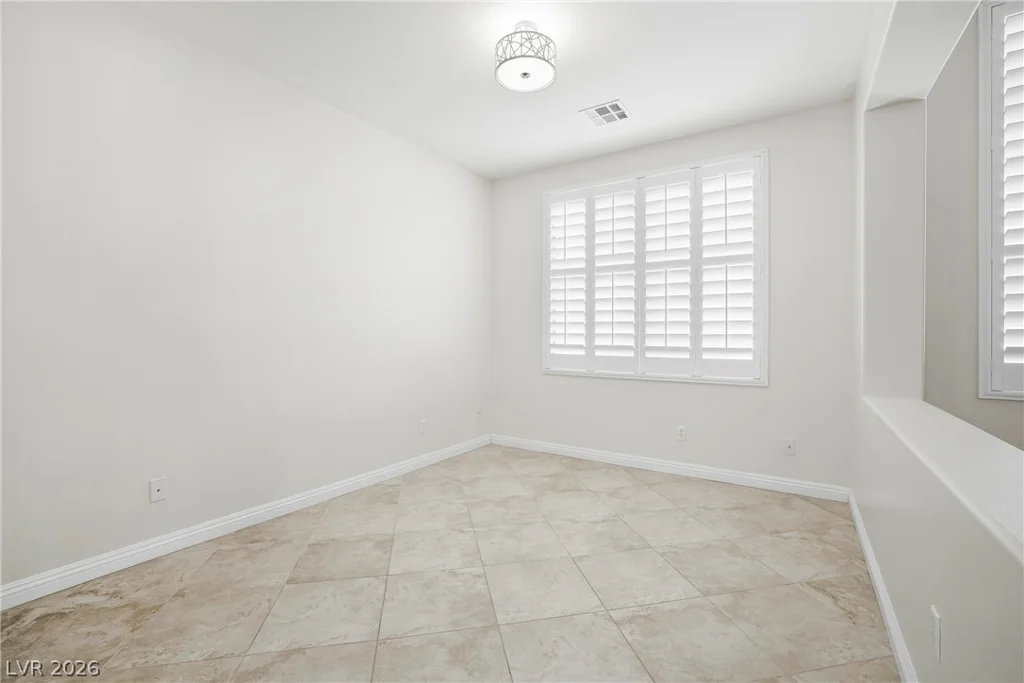 9205 Edgeworth, Las Vegas, NV 89123