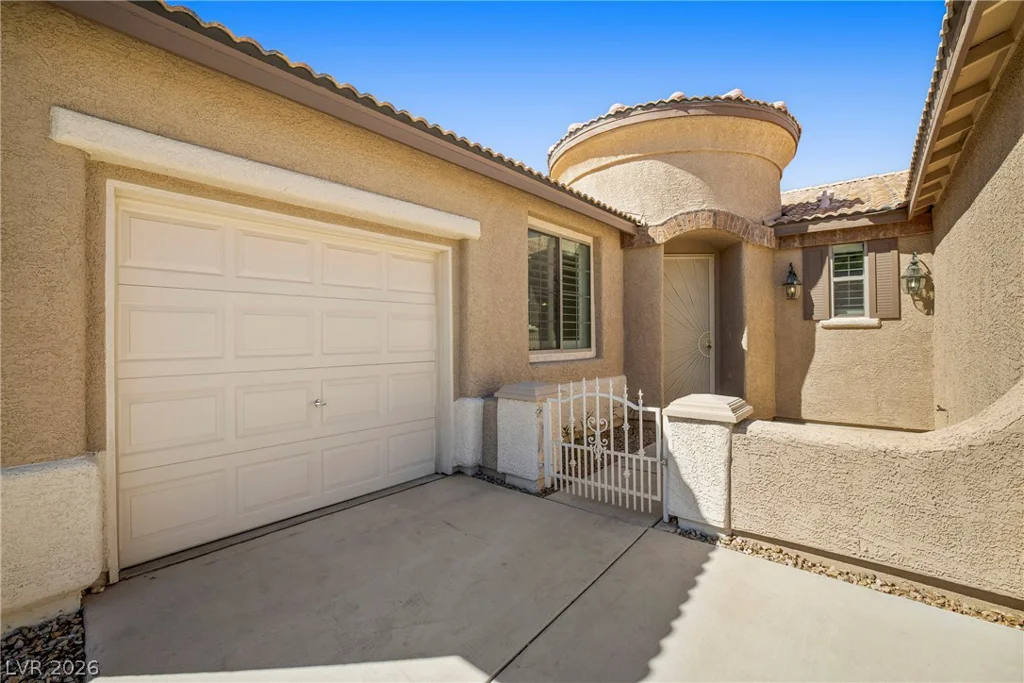 9205 Edgeworth, Las Vegas, NV 89123