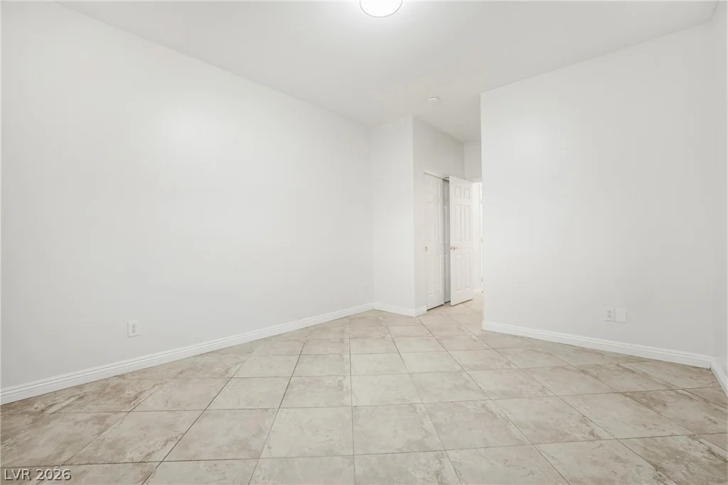 9205 Edgeworth, Las Vegas, NV 89123