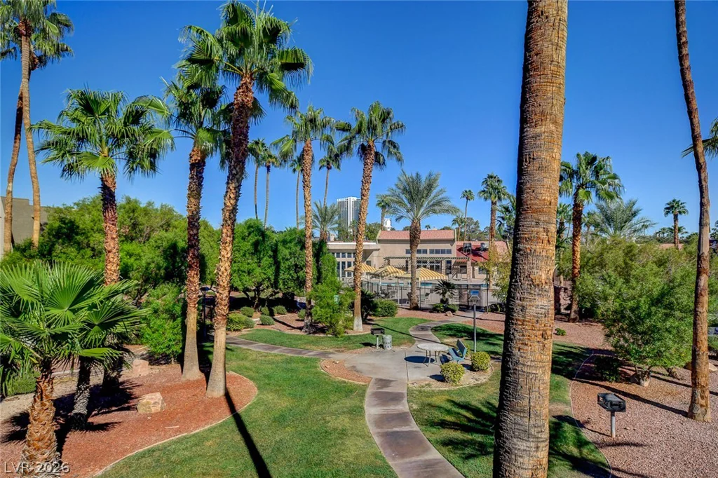 5116 River Glen, Las Vegas, NV 89103