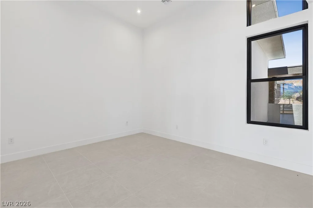 184 Inland Shores, Henderson, NV 89011