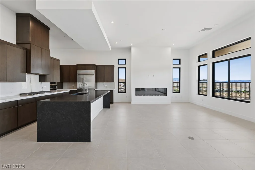 184 Inland Shores, Henderson, NV 89011