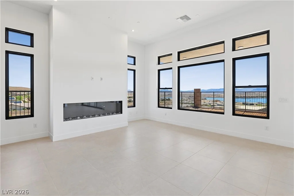 184 Inland Shores, Henderson, NV 89011