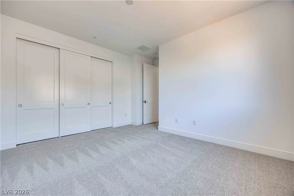 215 Sailing Sunset, Henderson, NV 89011
