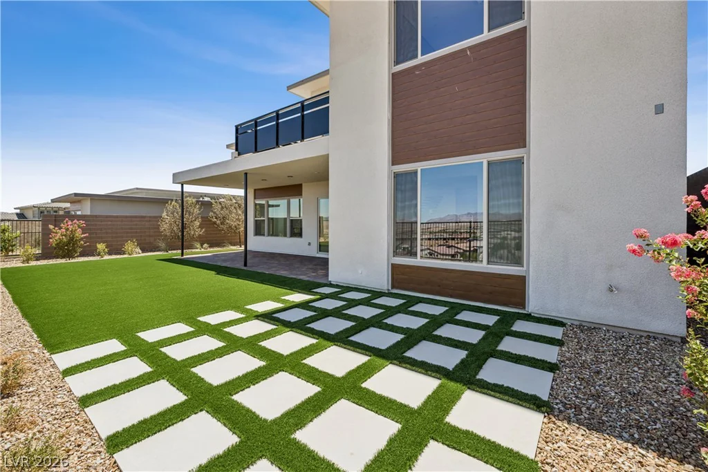 215 Sailing Sunset, Henderson, NV 89011