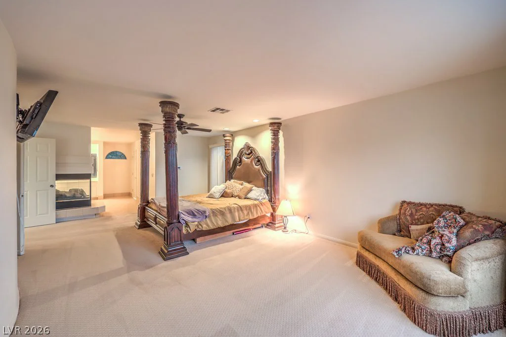 527 Leap Frog, Las Vegas, NV 89183