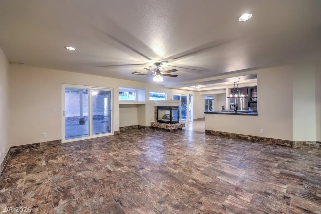 527 Leap Frog, Las Vegas, NV 89183