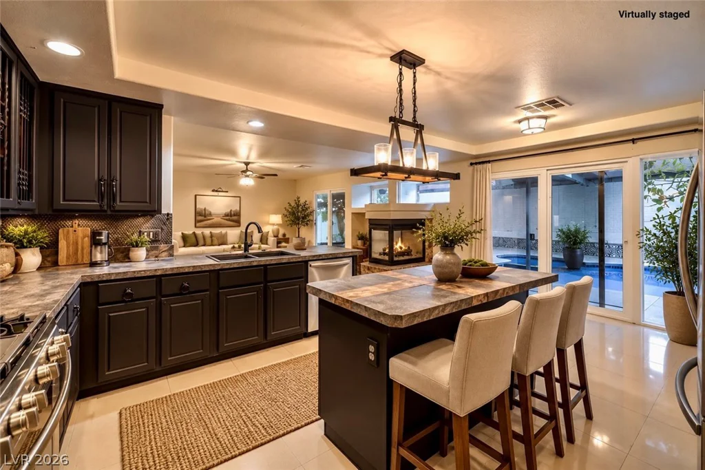 527 Leap Frog, Las Vegas, NV 89183