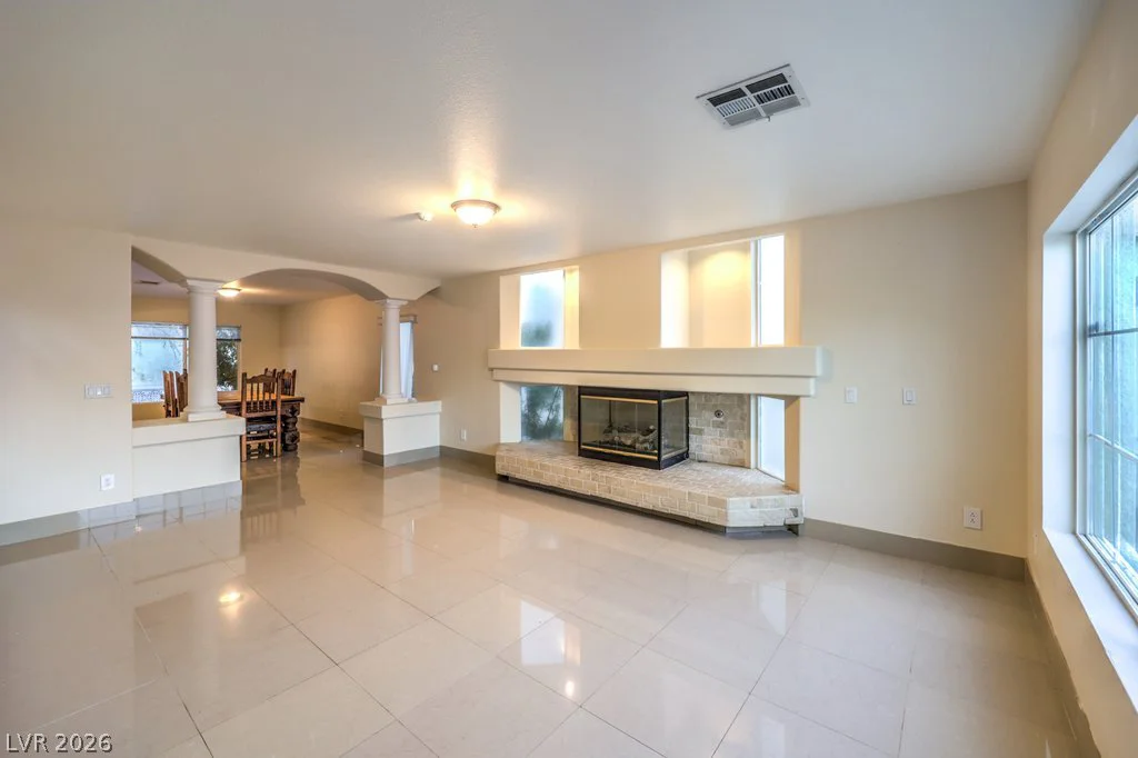 527 Leap Frog, Las Vegas, NV 89183