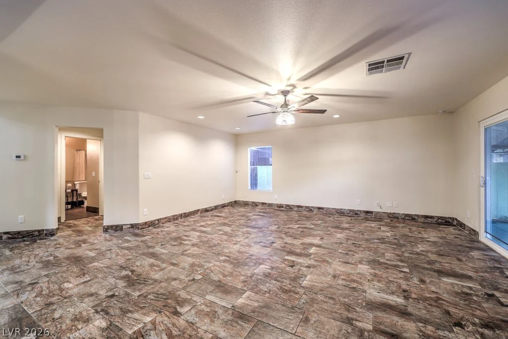 527 Leap Frog, Las Vegas, NV 89183